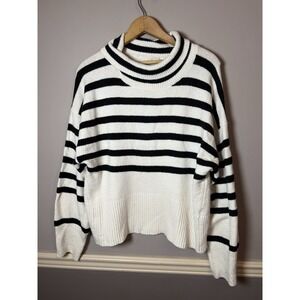 A New Day Pullover Sweater Womens Medium black, off white Striped Long Sleeve